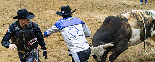 Bull riding brings thrills in Spiritwood